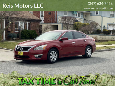 2014 Nissan Altima for sale at Reis Motors LLC in Lawrence NY