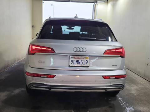 2023 Audi Q5 quattro Premium 40 TFSI