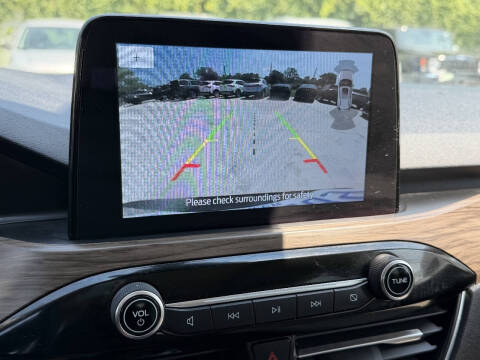 2020 Ford Escape Titanium