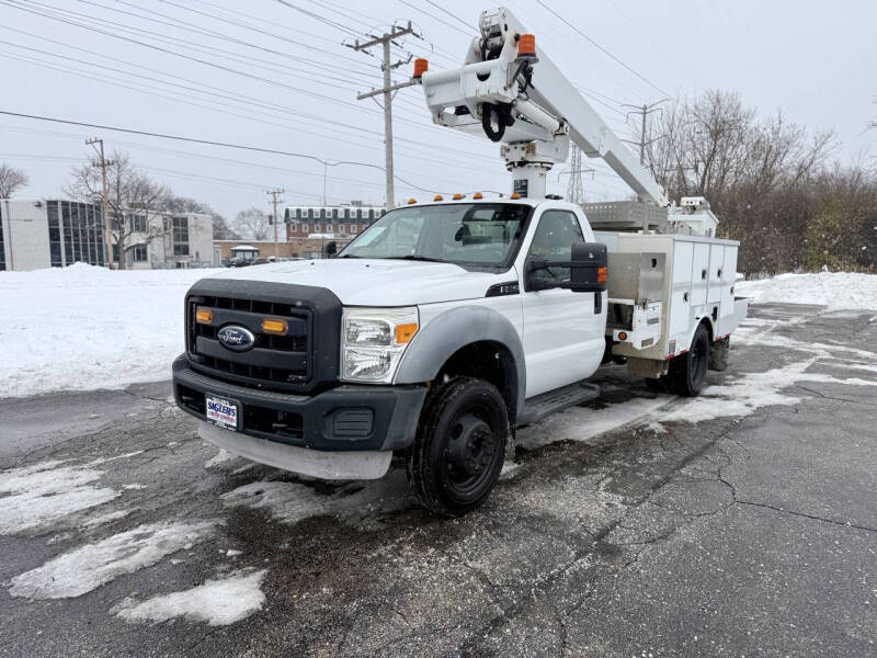 2011 Ford F-550's photo