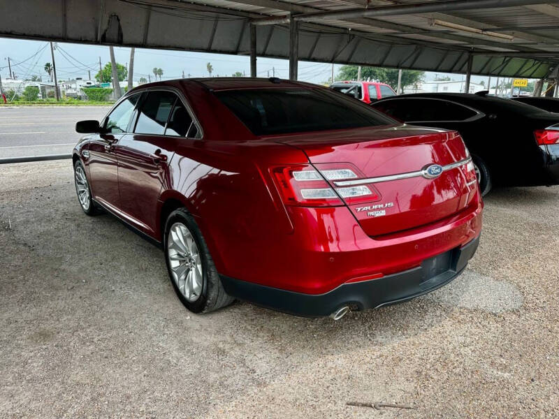 2017 Ford Taurus Limited