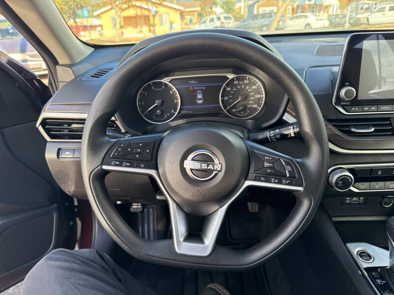 2024 Nissan Altima 2.5 SV