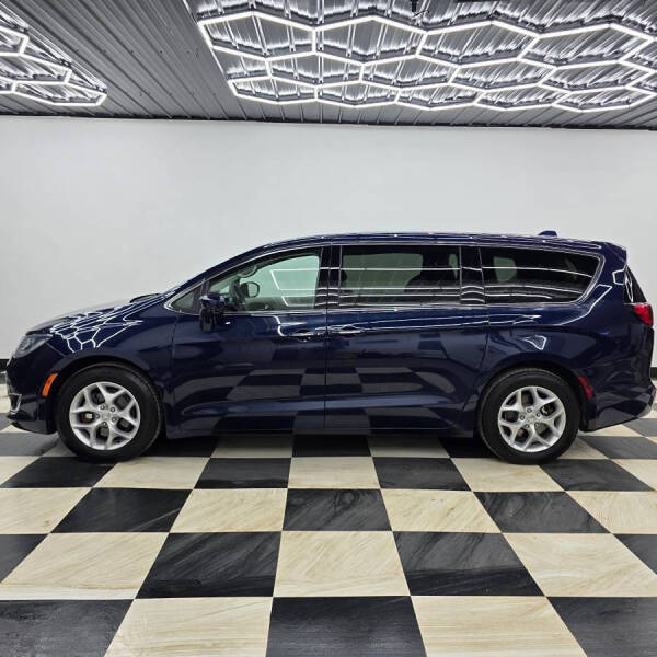 2018 Chrysler Pacifica Touring Plus