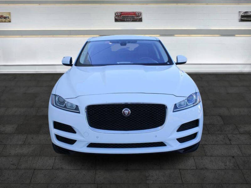 2019 Jaguar F-PACE 25t Premium