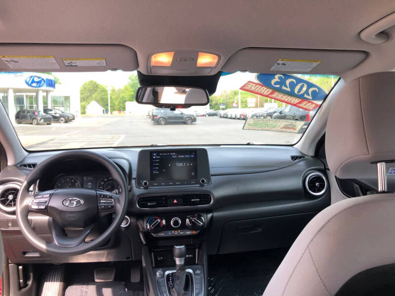 2023 Hyundai Kona SEL