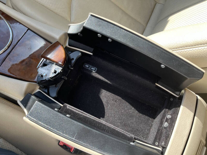 2004 Mercedes-Benz E-Class E 320