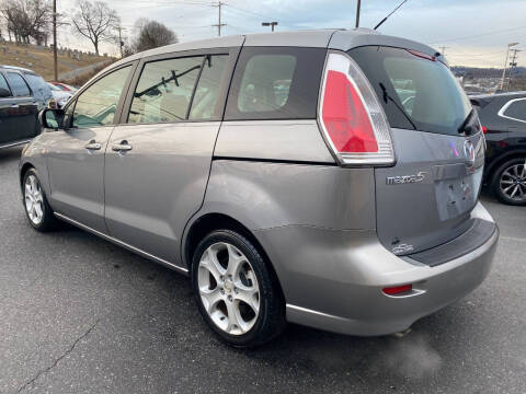 2010 Mazda MAZDA5 Sport