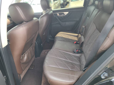 2011 Infiniti FX35