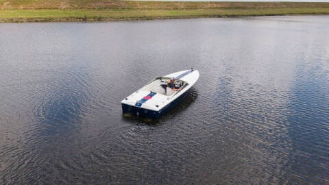1994 Donzi Marine Classic 22