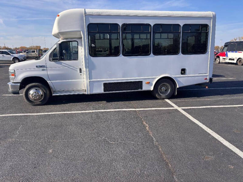 2012 Ford E-Series E-350 SD