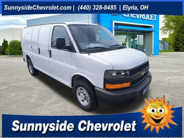 2024 Chevrolet Express Cargo Work Van's photo
