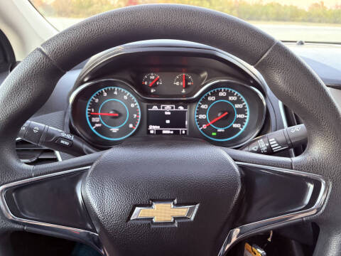 2018 Chevrolet Cruze LS Auto