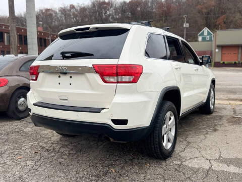 2012 Jeep Grand Cherokee Laredo