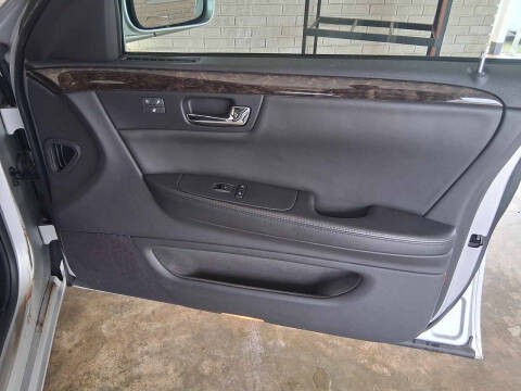 2009 Cadillac DTS Luxury 5-Passenger