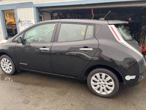 2014 Nissan LEAF S