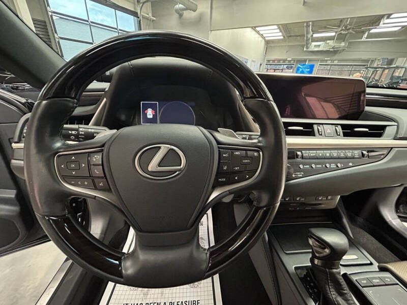 2019 Lexus ES 350