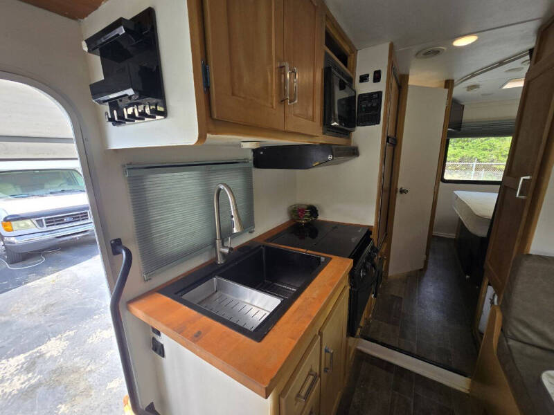 2019 Winnebago Minnie Winnie