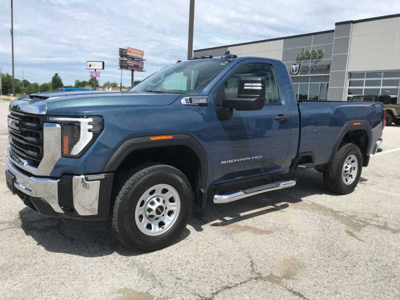 2024 GMC Sierra 2500HD Pro