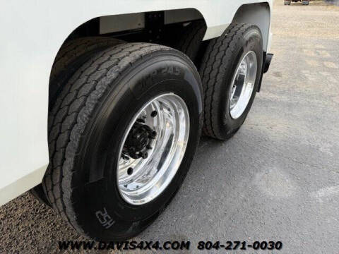 1998 Freightliner FL112