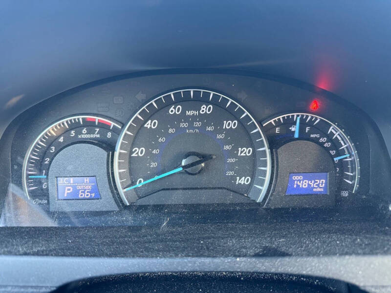 2014 Toyota Camry XLE V6