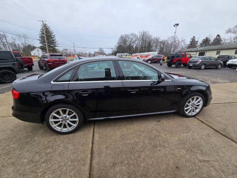 2016 Audi A4 2.0T quattro Premium