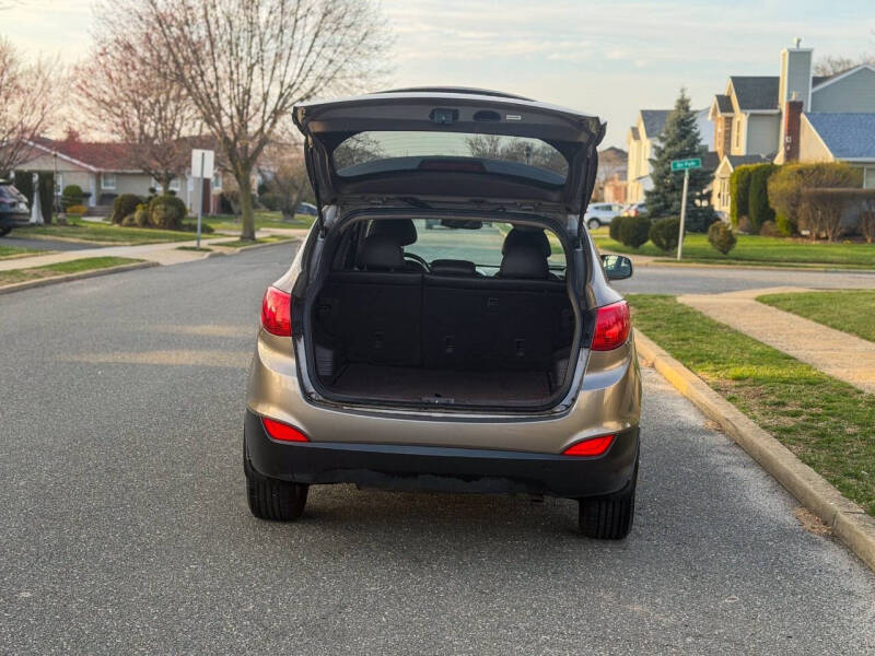 2011 Hyundai Tucson GLS