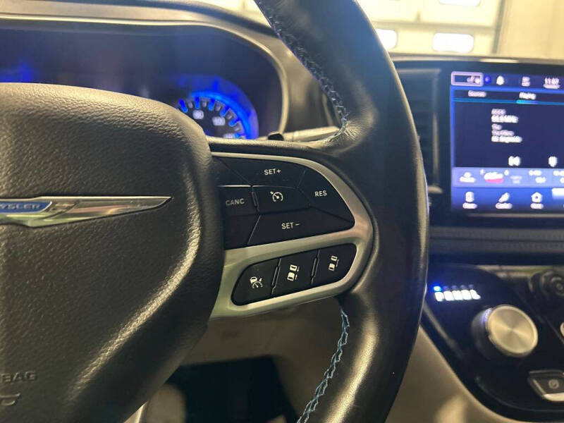2021 Chrysler Pacifica Touring