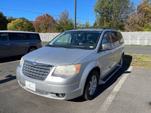 2010 Chrysler Town and Country for sale at Auto Land Inc in Fredericksburg VA