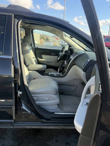 2011 GMC Acadia SLT-2