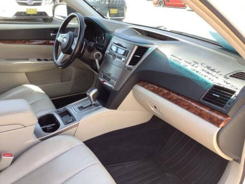 2011 Subaru Outback 2.5i Limited