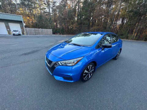 2022 Nissan Versa SR