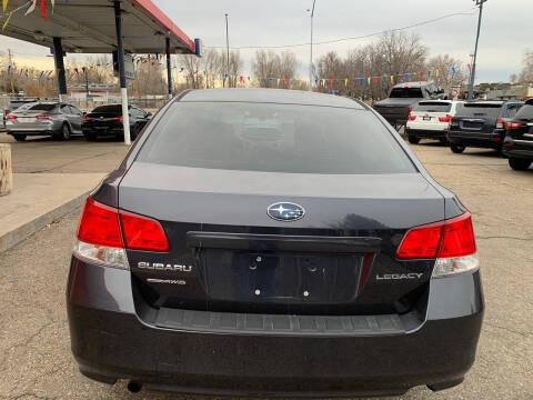 2011 Subaru Legacy 2.5i