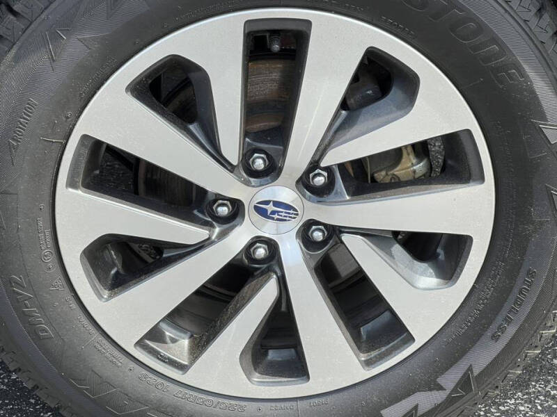 2024 Subaru Outback Premium