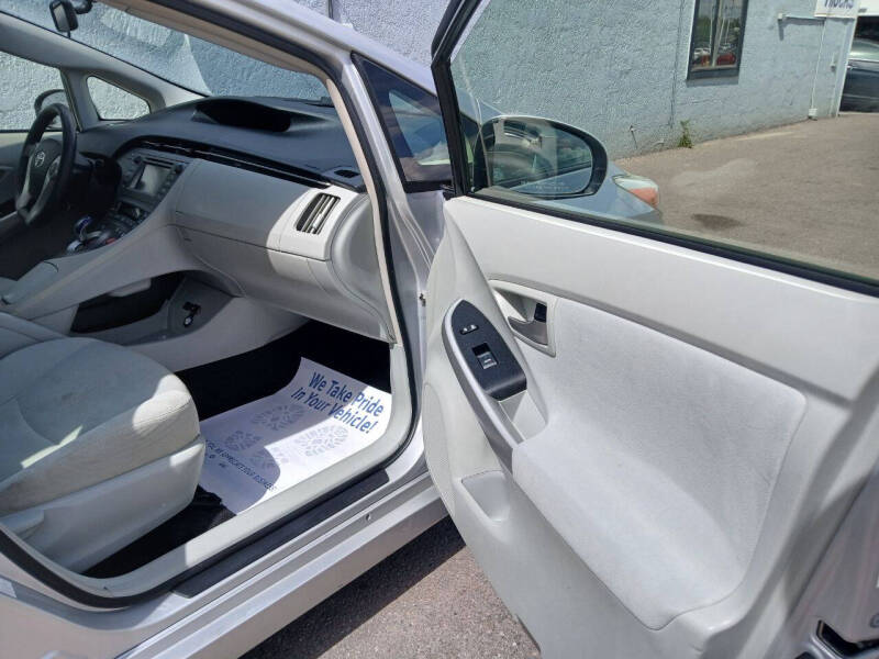 2015 Toyota Prius Two