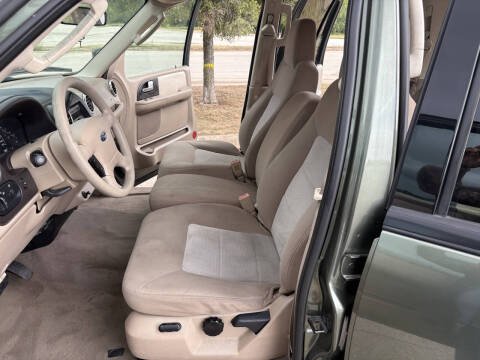 2003 Ford Expedition XLT