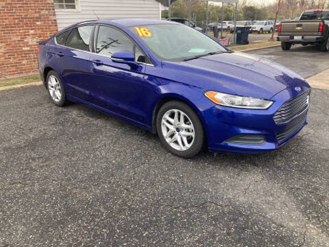 2016 Ford Fusion SE