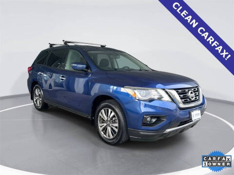 2018 Nissan Pathfinder SV