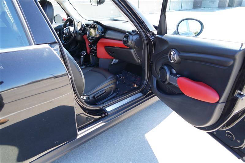 2018 MINI Hardtop 4 Door Cooper