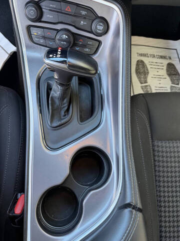 2020 Dodge Challenger SXT