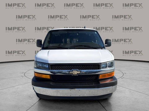 2023 Chevrolet Express 2500