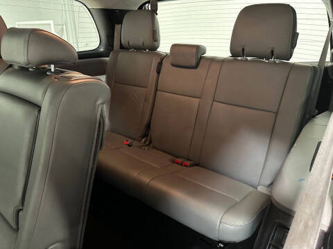 2018 Toyota Sequoia SR5