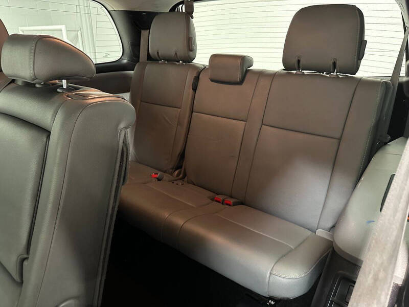 2018 Toyota Sequoia SR5