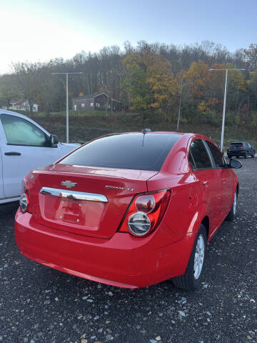 2015 Chevrolet Sonic LT Auto