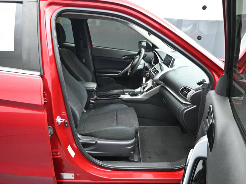 2019 Mitsubishi Eclipse Cross LE