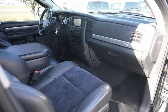 2005 Dodge Ram 1500 SRT-10