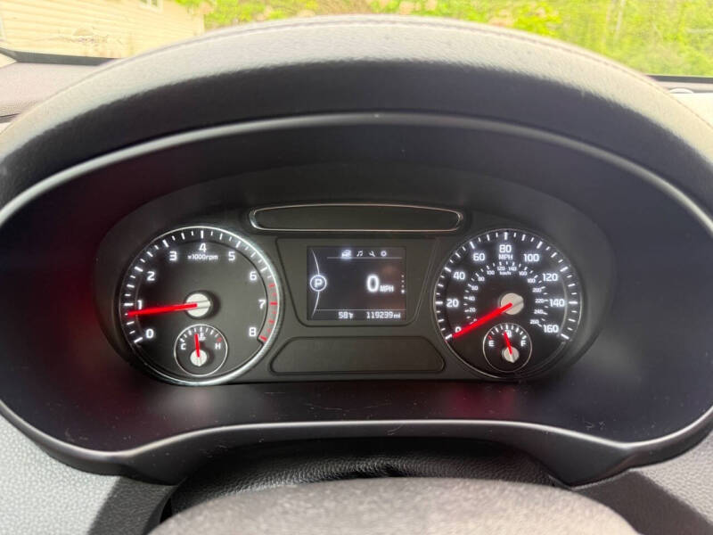 2016 Kia Sorento LX