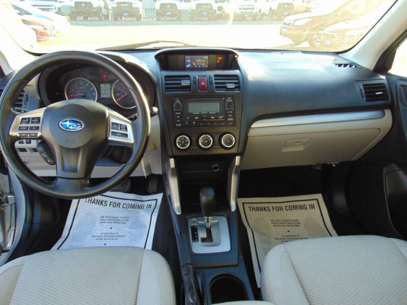 2015 Subaru Forester 2.5i