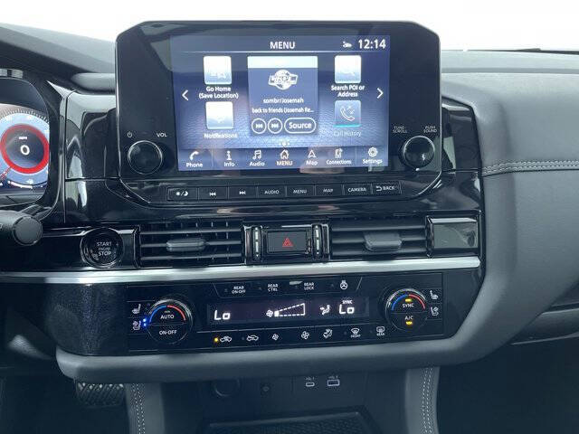 2025 Nissan Pathfinder Platinum