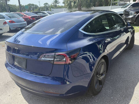 2019 Tesla Model 3 Standard Range Plus