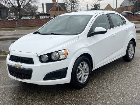2016 Chevrolet Sonic LT Auto